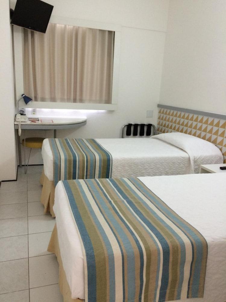 Ibis Budget Salvador da Bahia Exterior foto